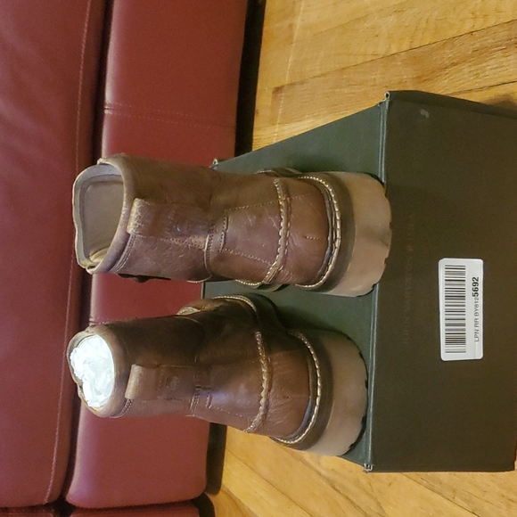 John Varvatos Cooper Apron Boot - Picture 3 of 5